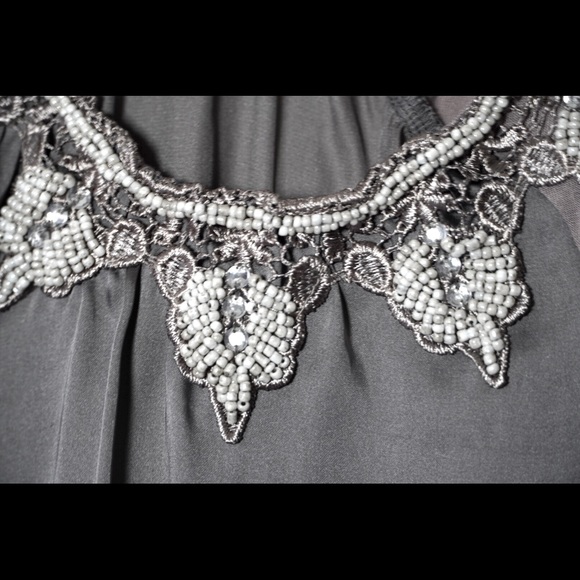 Beautiful Beaded tank top - Picture 3 of 3